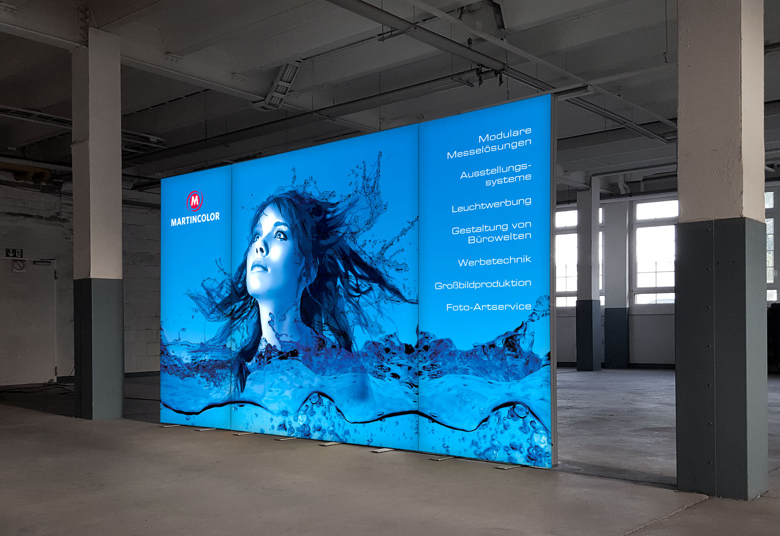 ALU LightUp Messestand gerade ALU LightUp Messestand gerade