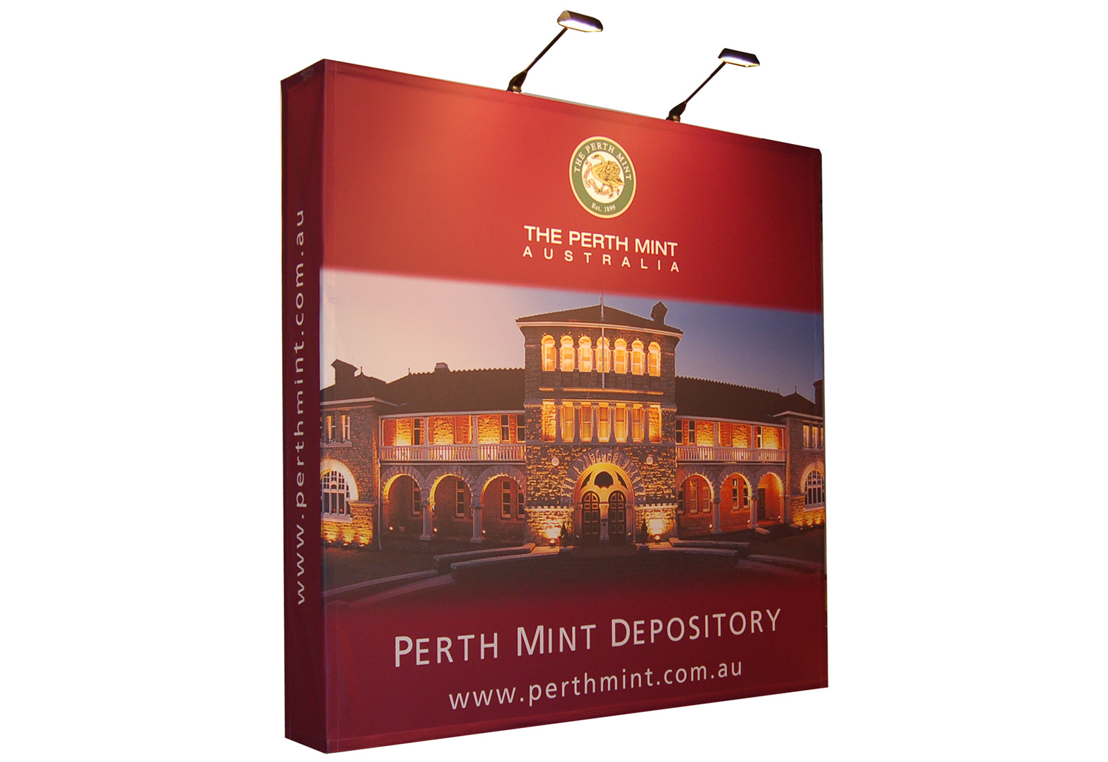 Expand BigFabric Exhibition wall with spots Expand BigFabric Exhibition wall with spots