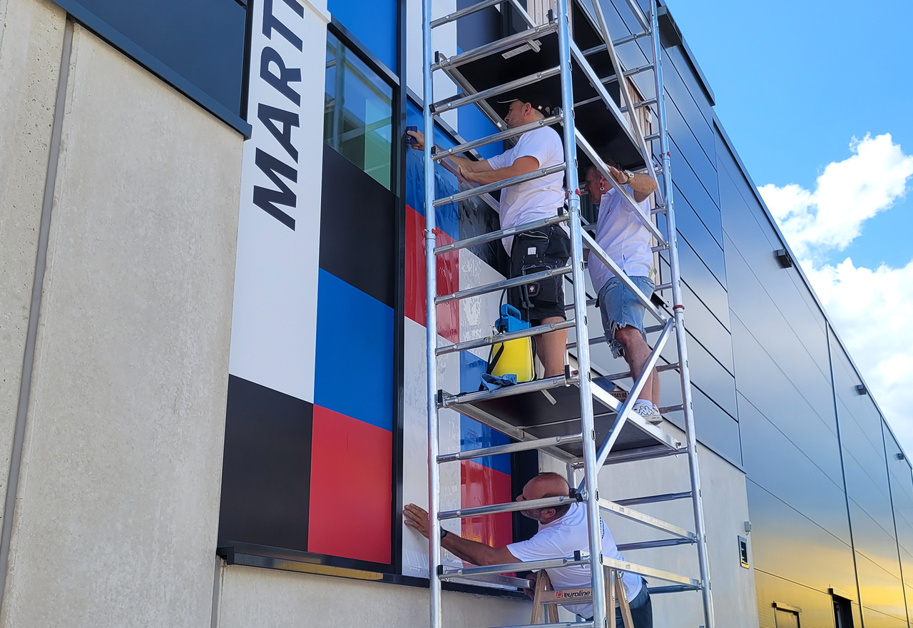 MARTINCOLOR Fassaden-Branding 4