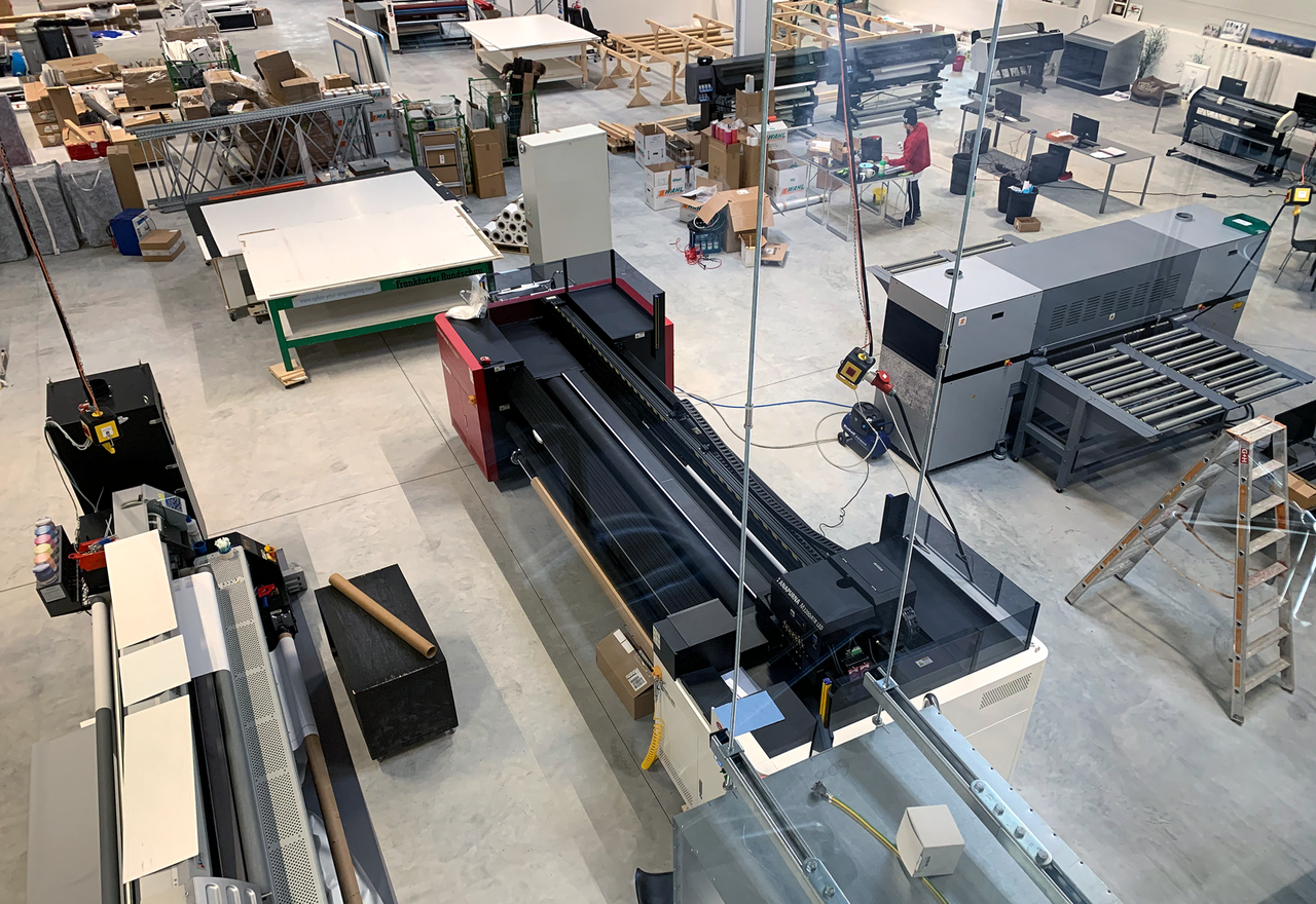 MARTINCOLOR zieht um 10